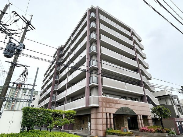 アンピール博多駅 外観