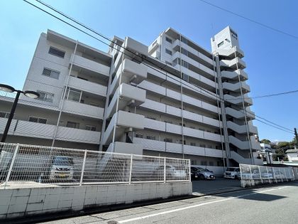 西新南ハイツ 外観