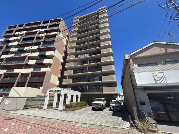 メヌエット前原駅前 外観