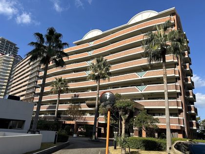 西福岡マリナタウンウェーブコースト 6番館 外観