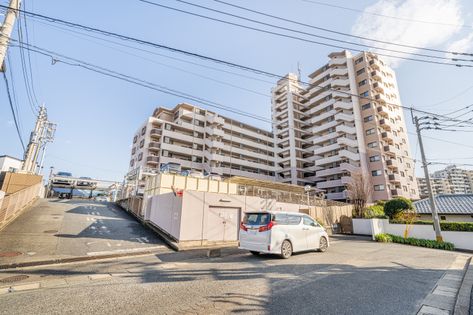 東栄ビバシテイ姪浜 外観