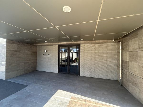 アーガス・レーヴ姪浜 エントランス アーガス・レーヴ姪浜 エントランス