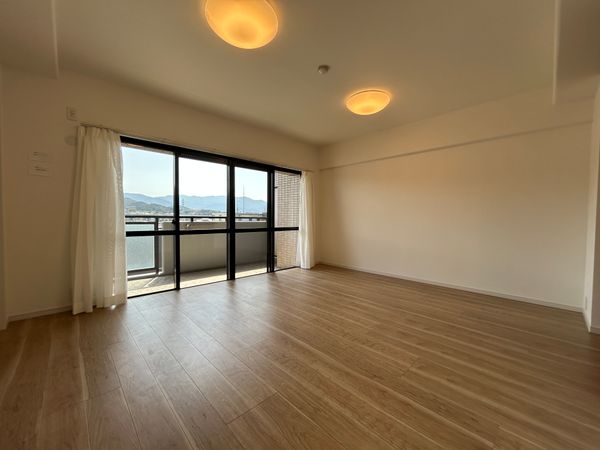 サーパス周船寺 リビング