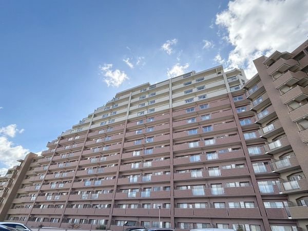 ロイヤルアーク姪浜アークセントラル 外観