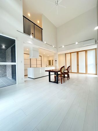 浦田一丁目 戸建 リビング 浦田一丁目 戸建 リビング