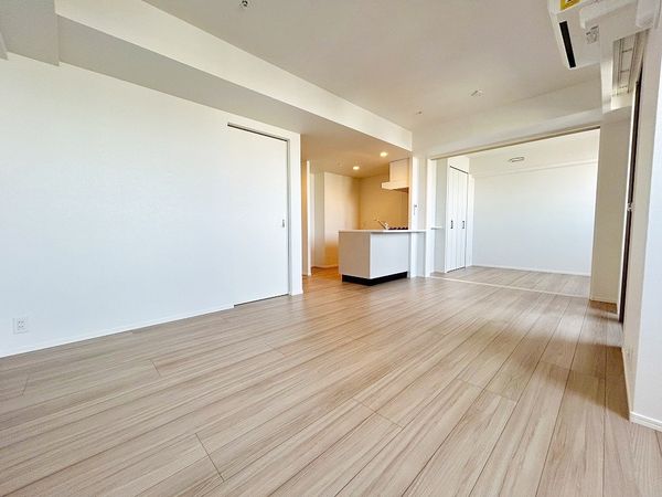 エンクレスト呉服町 リビング エンクレスト呉服町 リビング