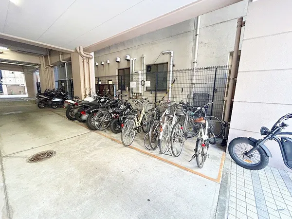 駐輪場・バイク置き場