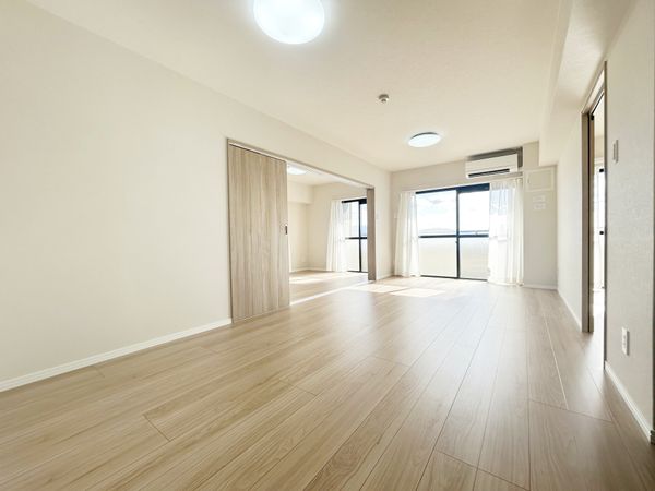 エスポワール吉塚 リビング エスポワール吉塚 リビング