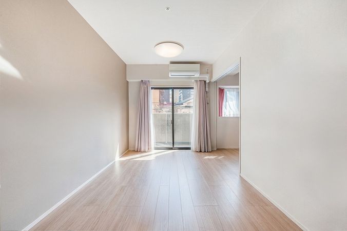 アクタス福岡県庁前グランネクスト リビング