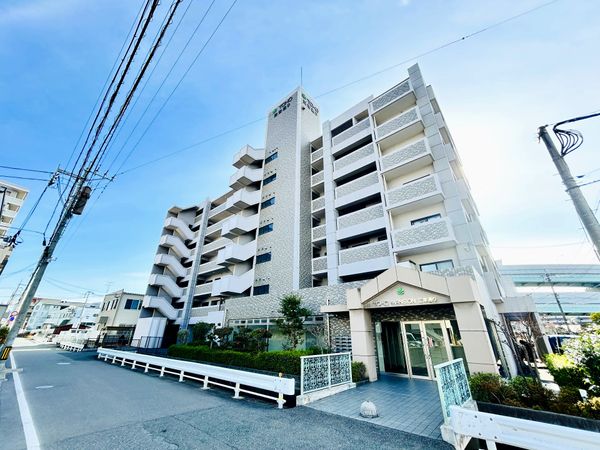 東峰マンション空港通り 外観 東峰マンション空港通り 外観