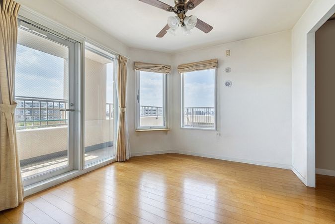 アーサー諸岡親水公園 室内 アーサー諸岡親水公園 室内