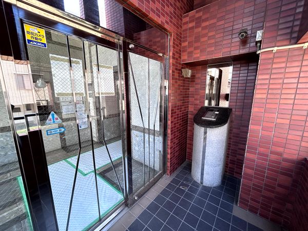 ロマネスク呉服町 エントランス