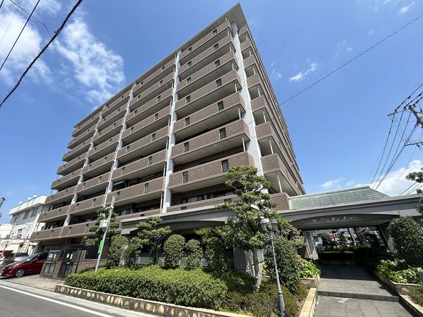 エイルヴィラリベルシティ諸岡 外観