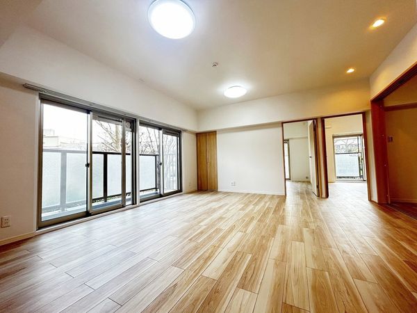 ローレルハイツ南福岡三号棟 リビング ローレルハイツ南福岡三号棟 リビング