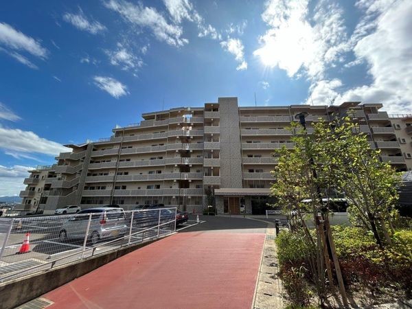 ベルヴィ香椎六番館 外観 ベルヴィ香椎六番館 外観