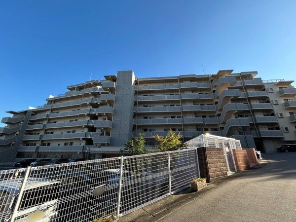 ベルヴィ香椎六番館 外観 ベルヴィ香椎六番館 外観