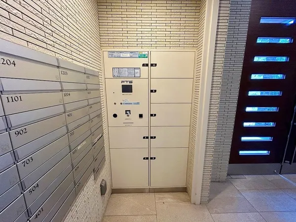 宅配ボックス