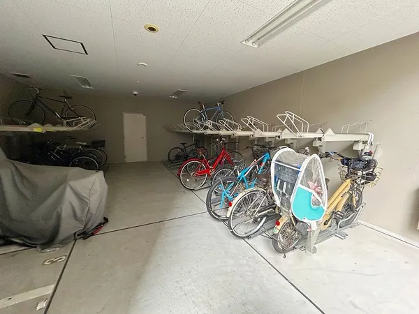 駐輪場・バイク置き場