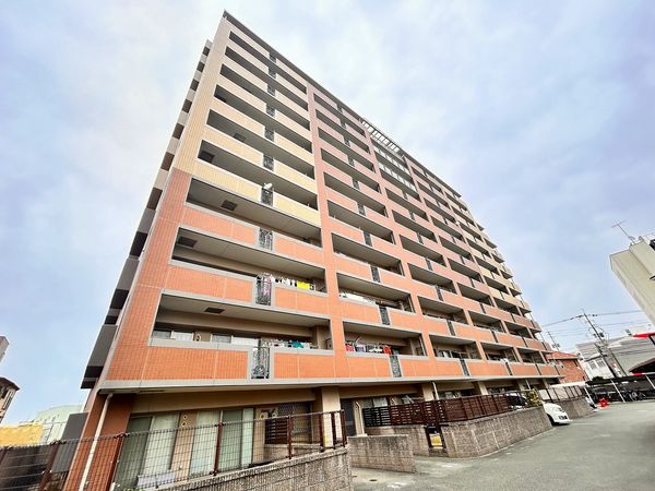 アプローズ諸岡 外観