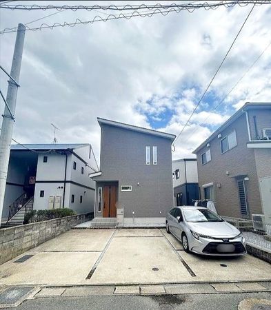 東区多々良二丁目 戸建 外観