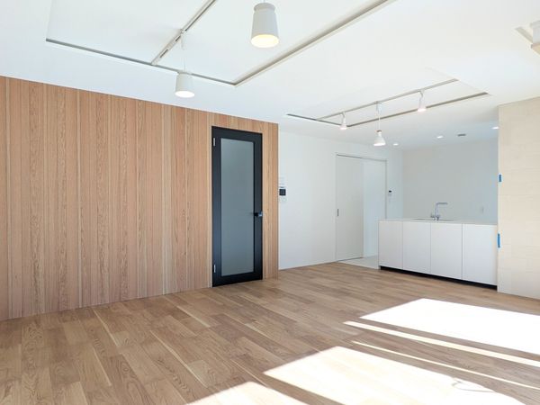 コアマンション桜坂プレジオ弐番館 リビング