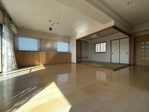 六本松パーク・ホームズ リビング