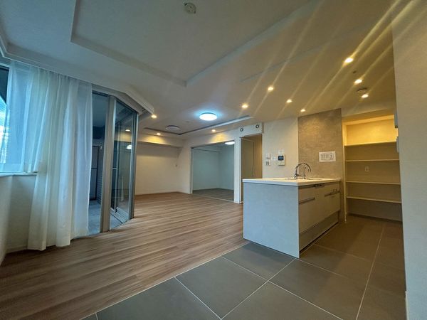 コアマンション桜坂プレジオ弐番館 リビング リビング