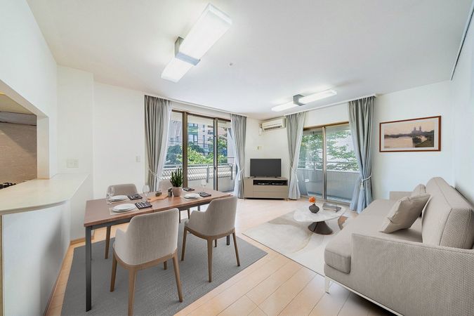 グランド・サンリヤン大濠公園タワー リビング グランド・サンリヤン大濠公園タワー リビング