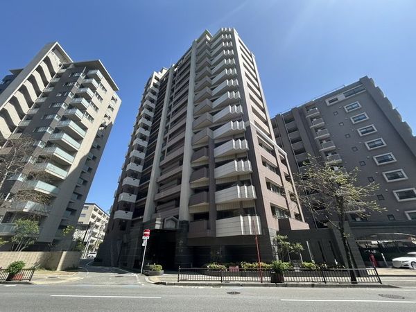 シティタワー大濠 外観