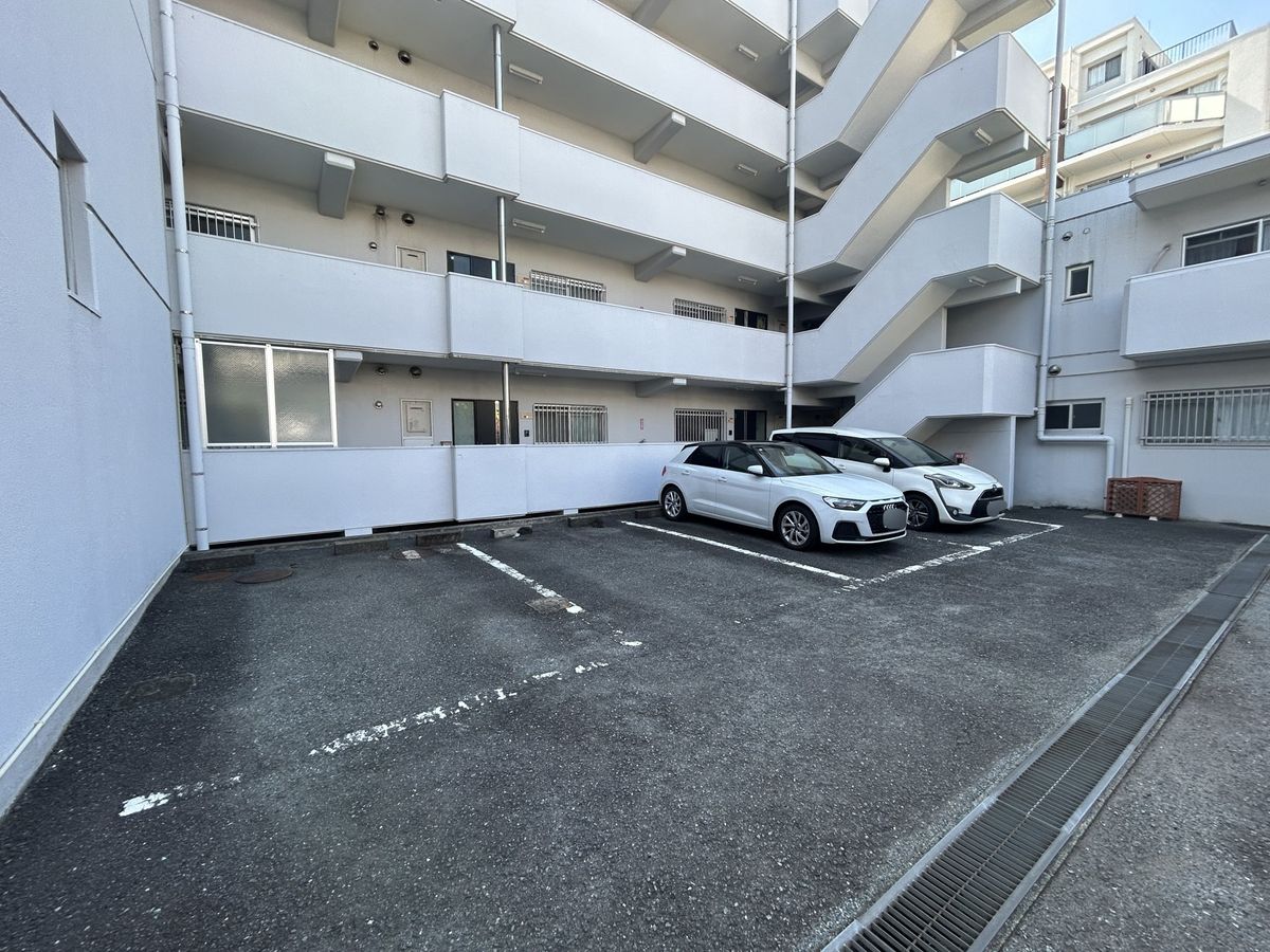 エクセルハイツ大濠第2 駐車場 駐車場