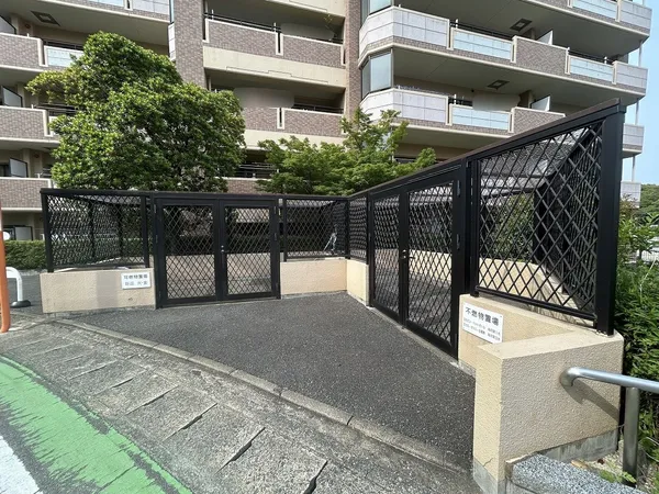 ゴミ置き場