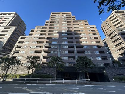 コアマンション桜坂プレジオ 外観