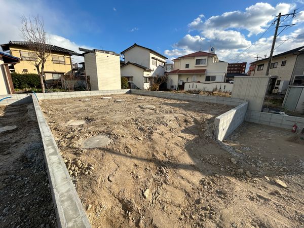 那珂川市今光八丁目新築戸建 1号棟 前面道路含む外観 那珂川市今光八丁目新築戸建 1号棟 前面道路含む外観