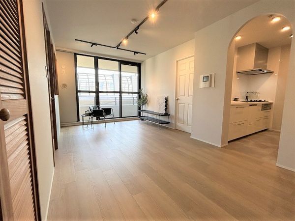 レークヒルズ野多目一番館B リビング