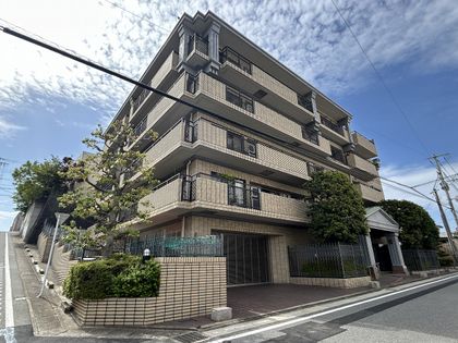 プレジデント寺塚 外観