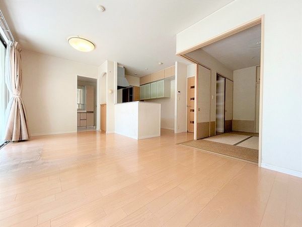 アルフィーネ大橋南 リビング