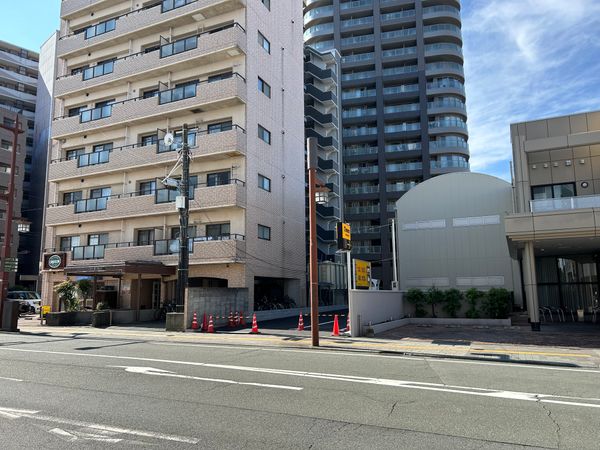熊本市中央区水前寺1丁目 前面道路含む外観 熊本市中央区水前寺1丁目 前面道路含む外観