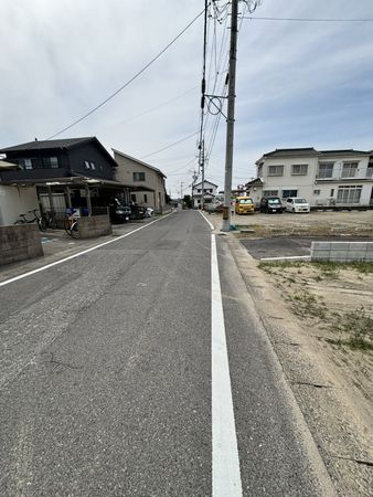 碧南市三度山町2丁目 C区画 前面道路含む外観 碧南市三度山町2丁目 C区画 前面道路含む外観