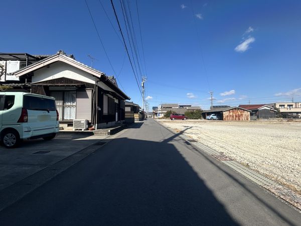 高浜市呉竹町6丁目 土地 前面道路含む外観 高浜市呉竹町6丁目 土地 前面道路含む外観