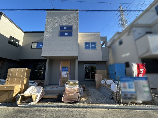 刈谷市野田町北菰神 1号棟 外観