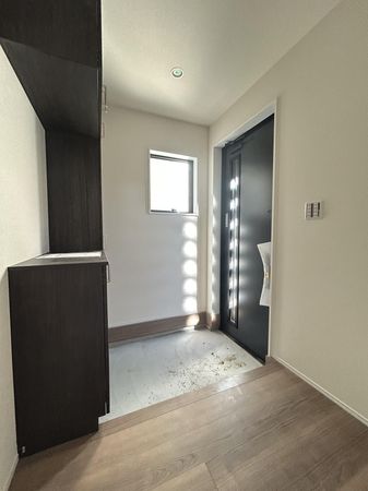 知立市八橋町的場 新築戸建4号棟 玄関 知立市八橋町的場 新築戸建4号棟 玄関