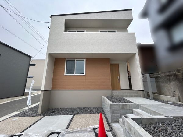 高浜市論地町1丁目 B棟 外観 高浜市論地町1丁目 B棟 外観