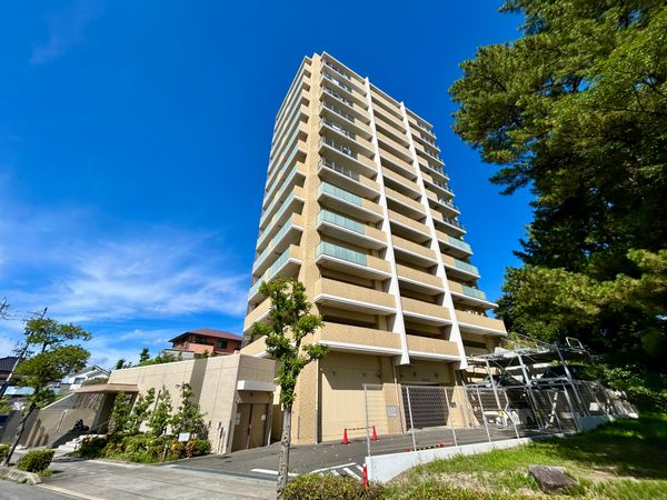 ライオンズ刈谷亀城パークイースト 外観