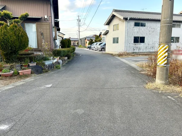 【前面道路】安城市立高棚小学校まで徒歩9分（約660ｍ）です。