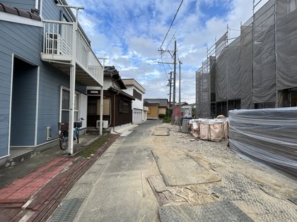 安城市高棚町郷 3号棟 前面道路含む外観 前面道路含む外観