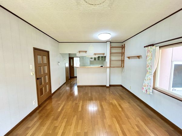 安城市二本木町切替 戸建 リビング 安城市二本木町切替 戸建 リビング