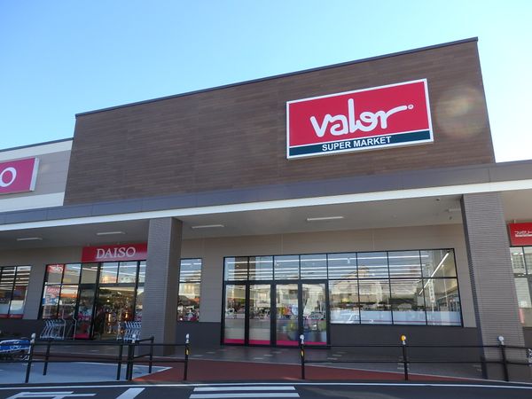 BELISTA安城 バロー安城日の出店(約670m) BELISTA安城 バロー安城日の出店(約670m)