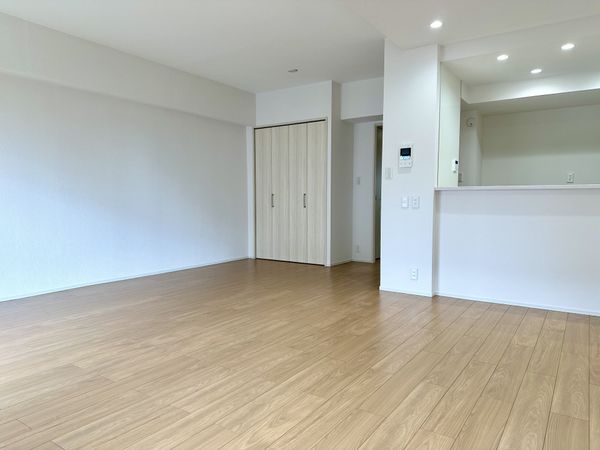 コープ野村新安城 B棟 リビング コープ野村新安城 B棟 リビング