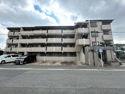 グローリアス日高公園 外観