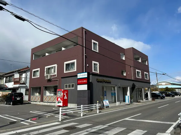 【外観写真】JR東海道本線・愛知環状鉄道「岡崎」駅より徒歩１６分の好立地です！